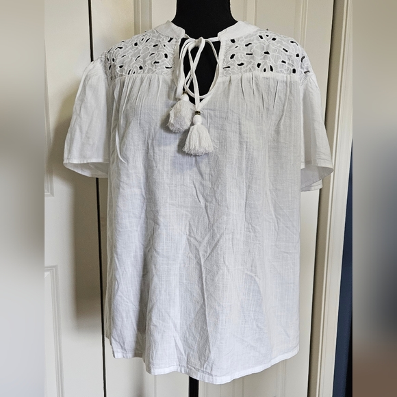 Knox Rose Tops - Knox Rose White Eyelet Top